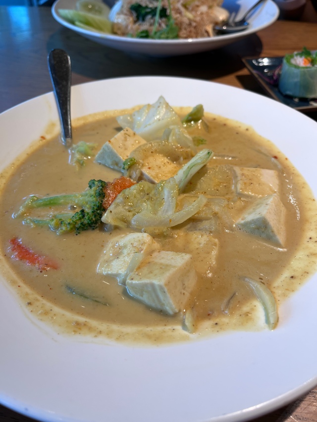 Bai Tong: An Exciting Thai Place In Seattle